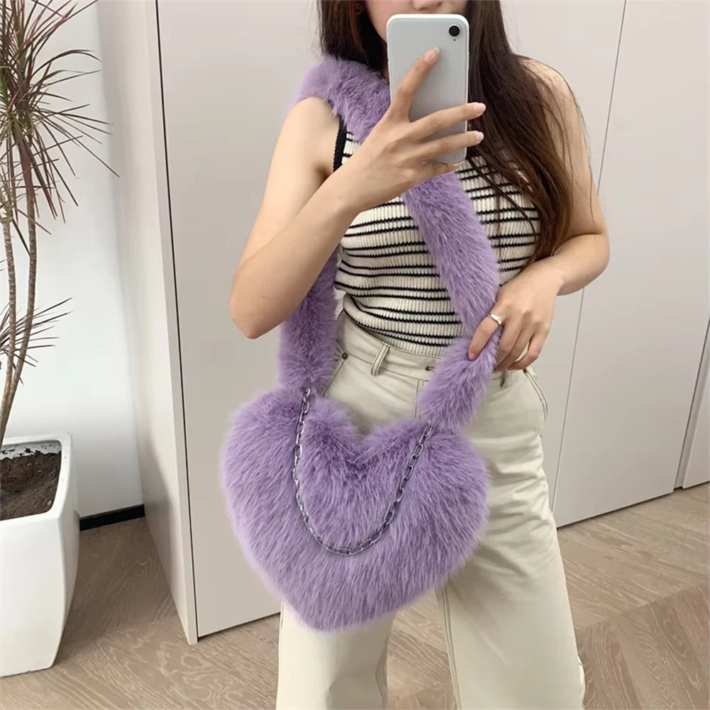 Women'S Faux Fur Shoulder Bag Purse Autumn Winter Fleece Love Bag Heart Shape Y2K Plush Crossbody Bag Chic Handbag Tote Bag 2023