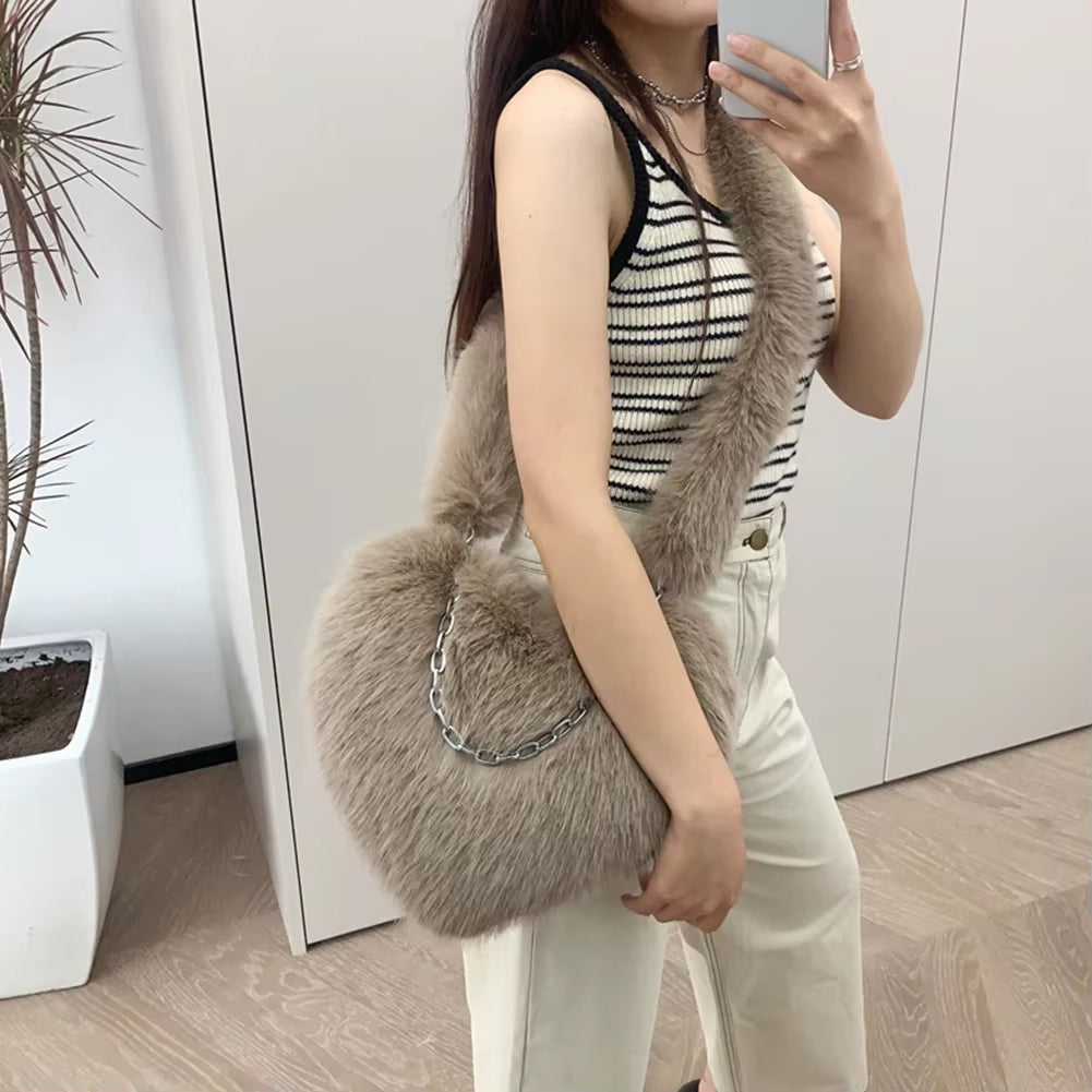 Women'S Faux Fur Shoulder Bag Purse Autumn Winter Fleece Love Bag Heart Shape Y2K Plush Crossbody Bag Chic Handbag Tote Bag 2023